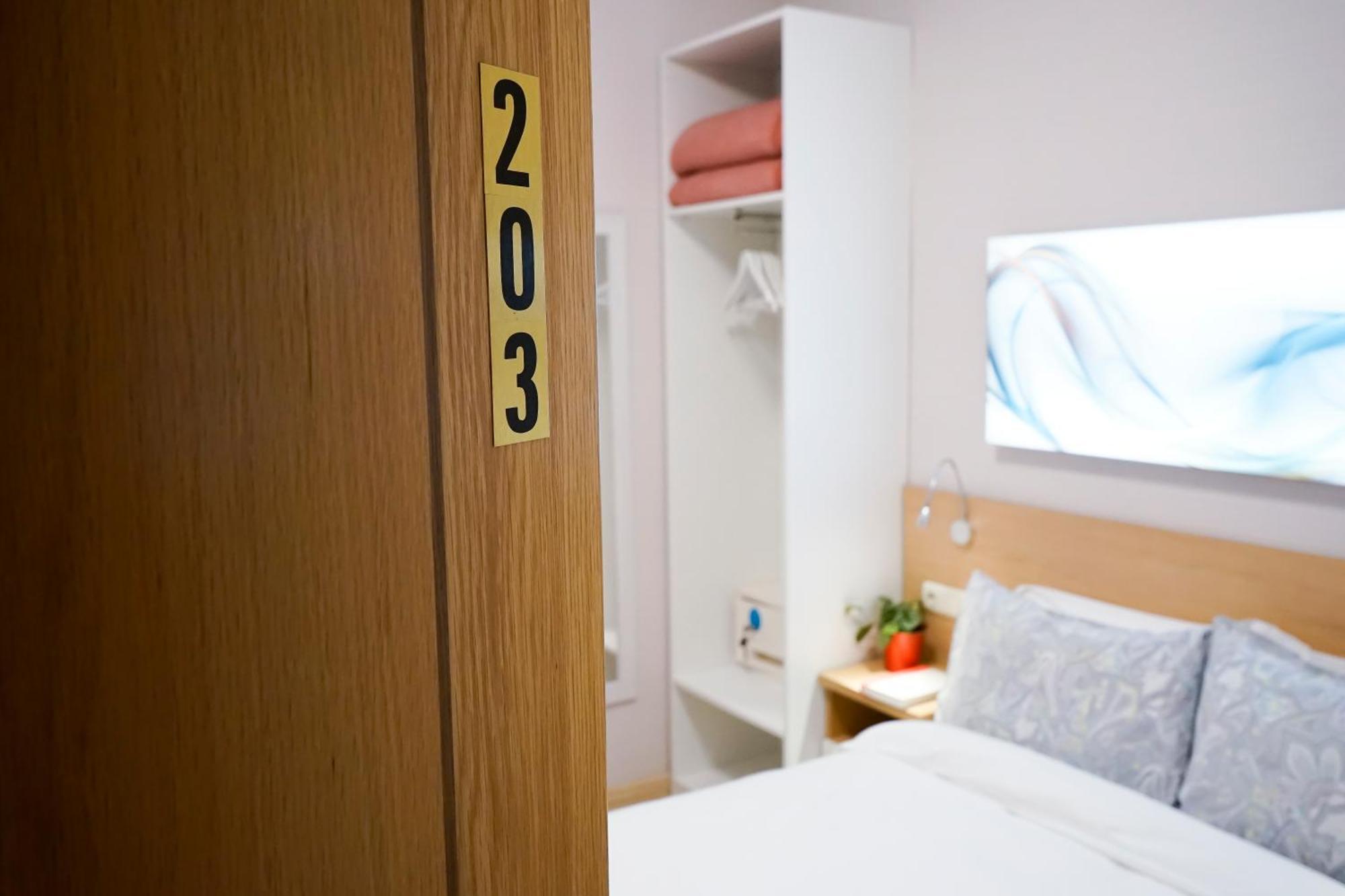 Pension Easo San Sebastian Exterior photo