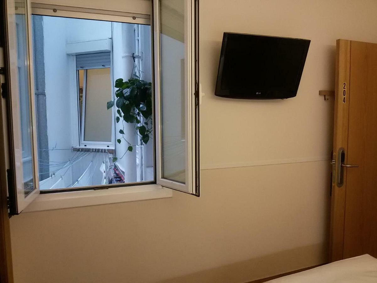 Pension Easo San Sebastian Exterior photo